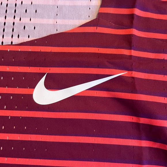 Nike Dri-Fit ADV Aeroswift Women’s Red Running Singlet Size Extra Large - Picture 3 of 6